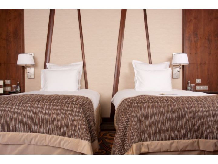 Hotel Metropolis, Bistrita - imaginea 