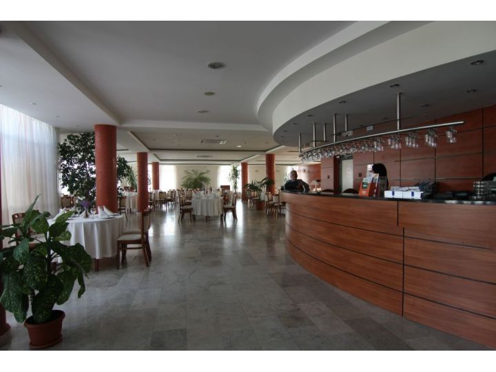 Hotel Gomar Lux, Crainimat - imaginea 