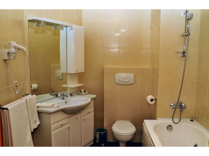 Hotel Gomar Lux, Crainimat - imaginea 