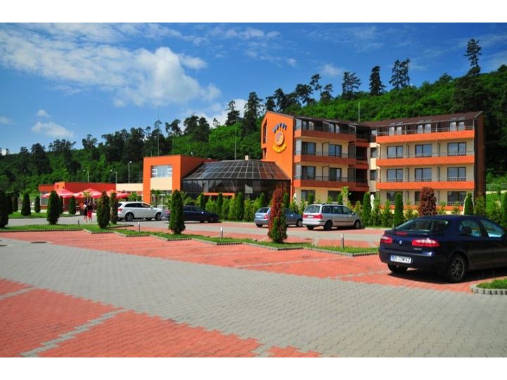 Hotel Gomar Lux, Crainimat - imaginea 