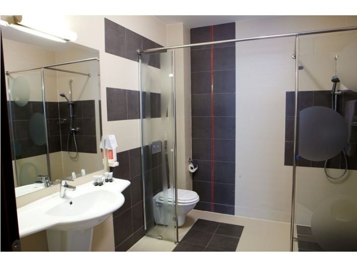 Hotel Belvedere, Botosani Oras - imaginea 