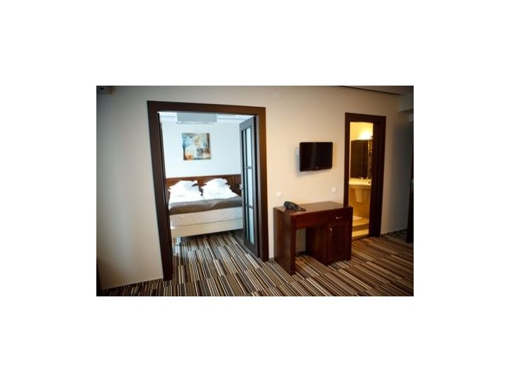Hotel Belvedere, Botosani Oras - imaginea 
