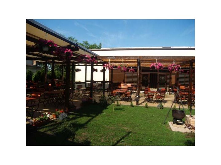 Pensiunea Casa Lux, Botosani Oras - imaginea 