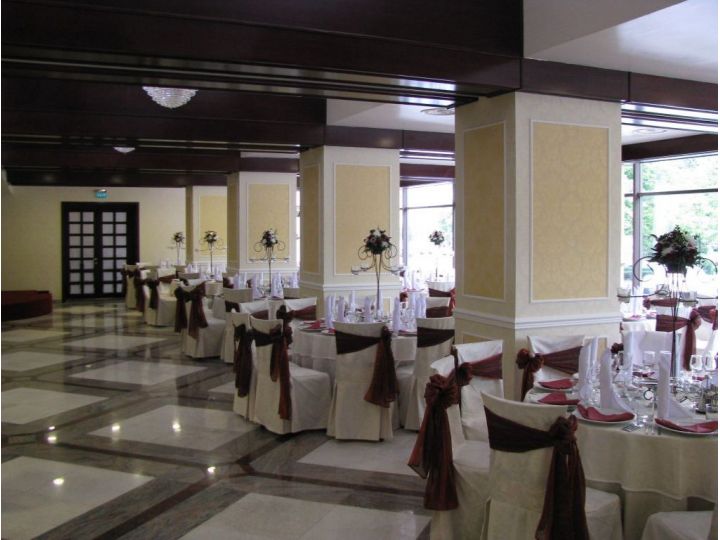 Hotel Rapsodia, Botosani Oras - imaginea 