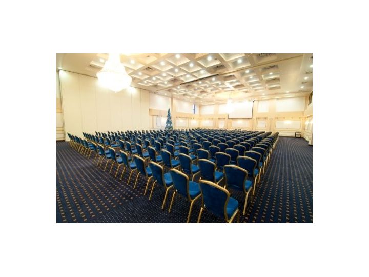 Hotel Rapsodia, Botosani Oras - imaginea 