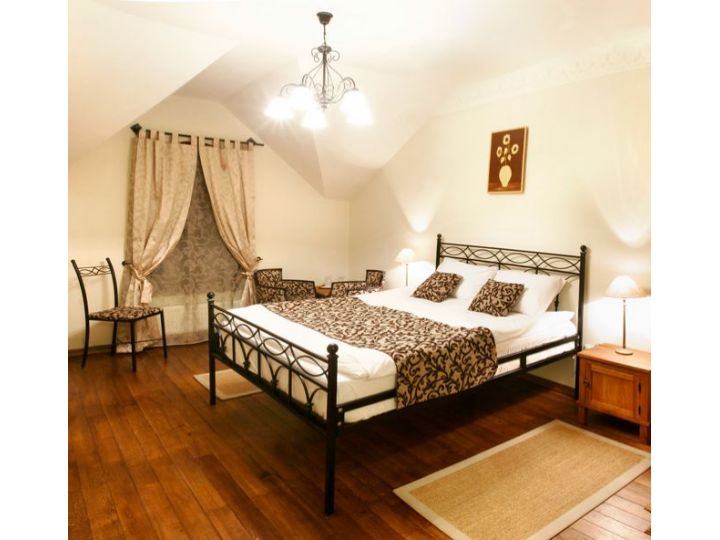 Hotel Turnul, Moeciu De Jos - imaginea 