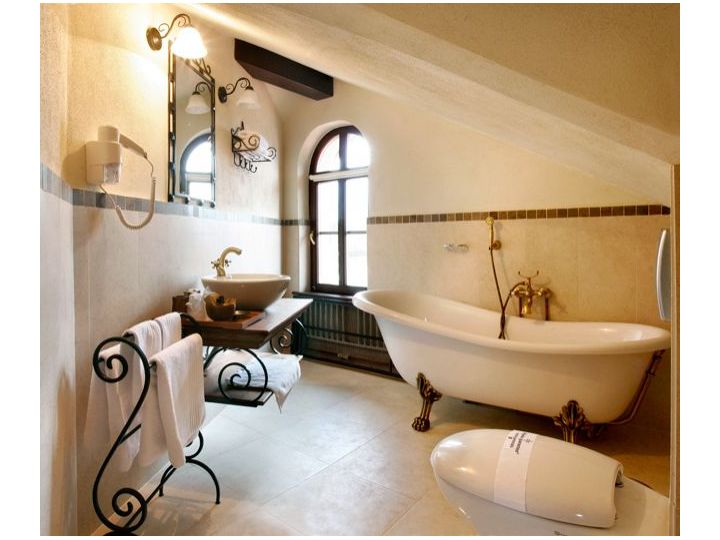 Hotel Turnul, Moeciu De Jos - imaginea 
