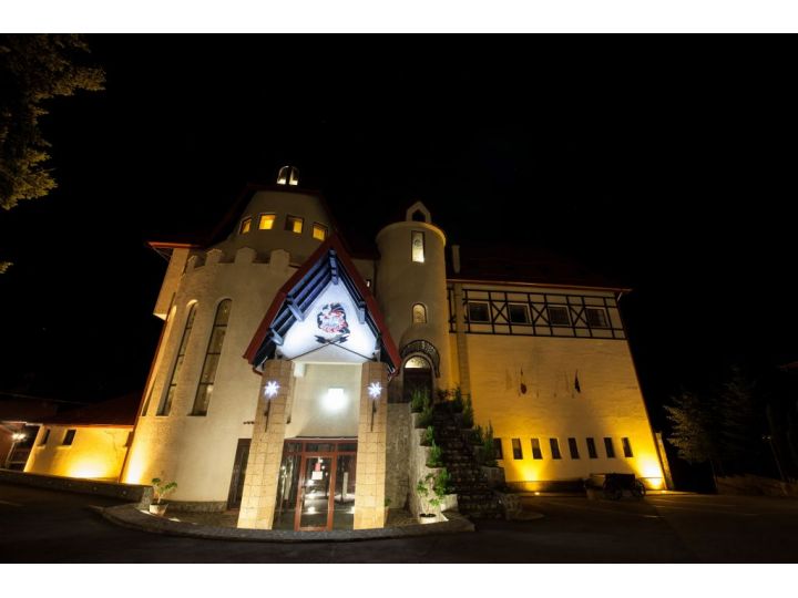 Hotel Acasa La Dracula, Poiana Brasov - imaginea 