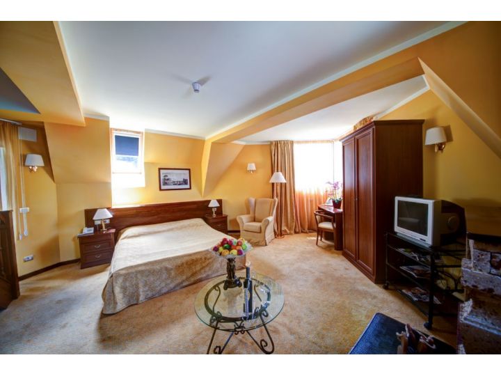 Hotel Acasa La Dracula, Poiana Brasov - imaginea 