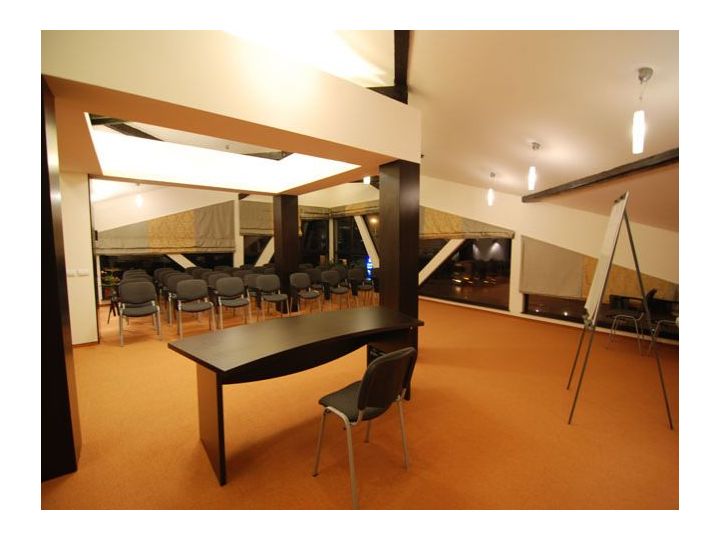 Hotel Ave Lux, Sacele - imaginea 