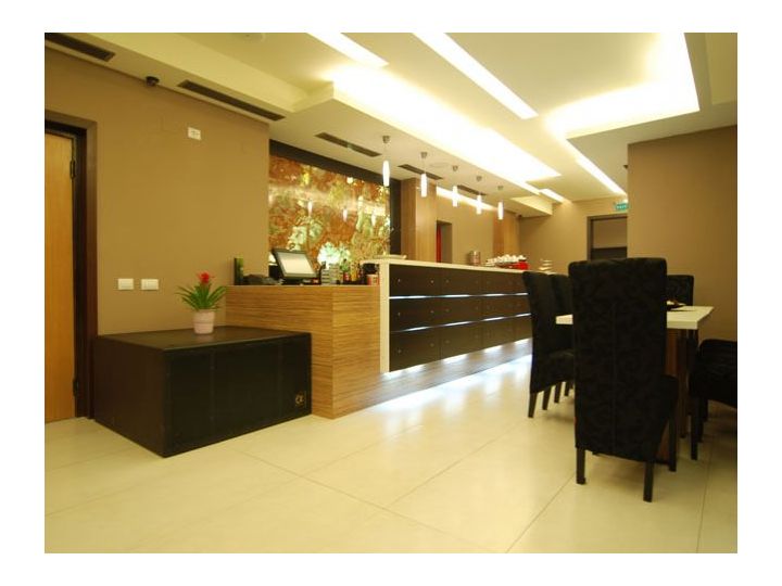 Hotel Ave Lux, Sacele - imaginea 
