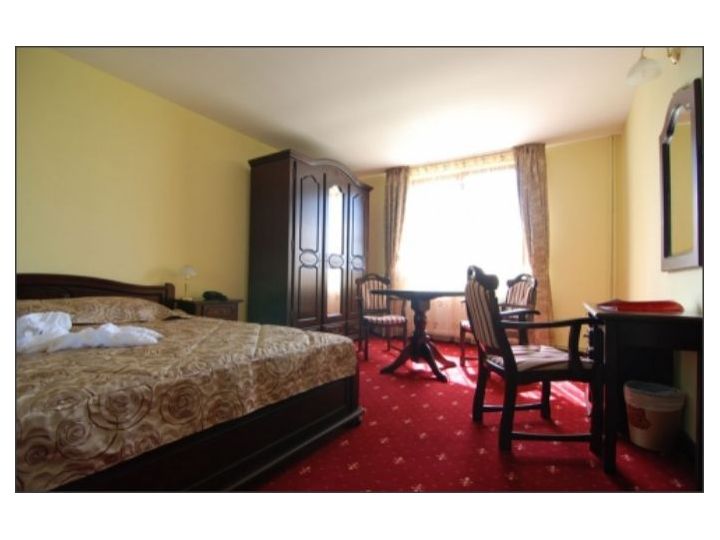 Hotel Royal Garden Tarlungeni, Tarlungeni - imaginea 