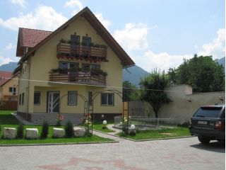 Pensiunea Cristina, Zarnesti - 1