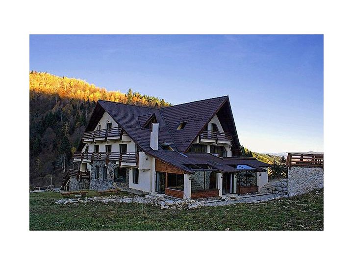 Cabana Taverna Pietrei Craiului, Zarnesti - imaginea 