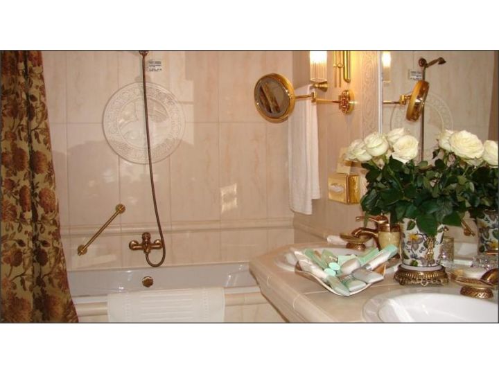 Hotel Carol Parc, Bucuresti - imaginea 