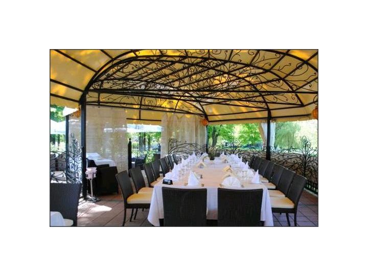 Bungalow Herastrau, Bucuresti - imaginea 