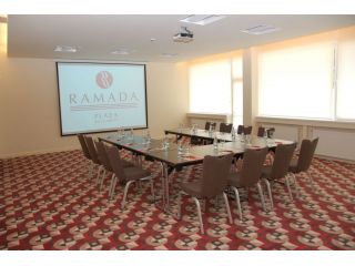 Hotel Ramada Plaza, Bucuresti - 1