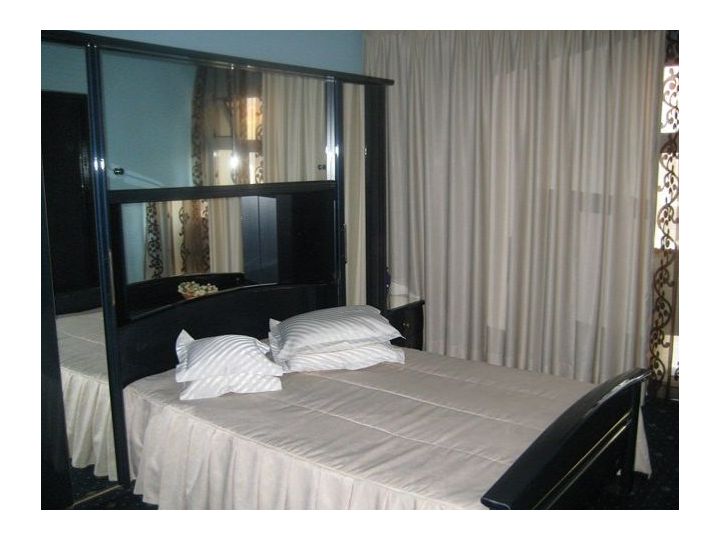 Hotel Pietroasa, Buzau Oras - imaginea 
