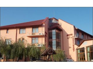 Hotel President, Merei - 1