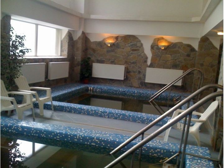 Hotel Montana, Sarata Monteoru - imaginea 