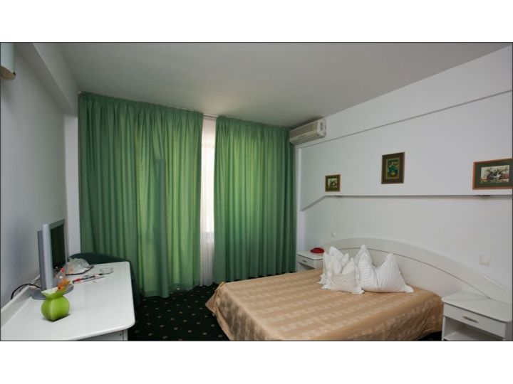 Hotel Mc Pietroasa, Tisau - imaginea 