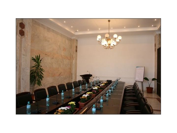 Hotel Calarasi, Calarasi Oras Tel: 024231******