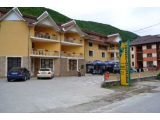 Hotel Trandafirul Galben, Baile Herculane - 1