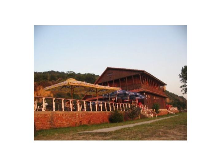 Cabana Apus De Soare, Bazias - imaginea 
