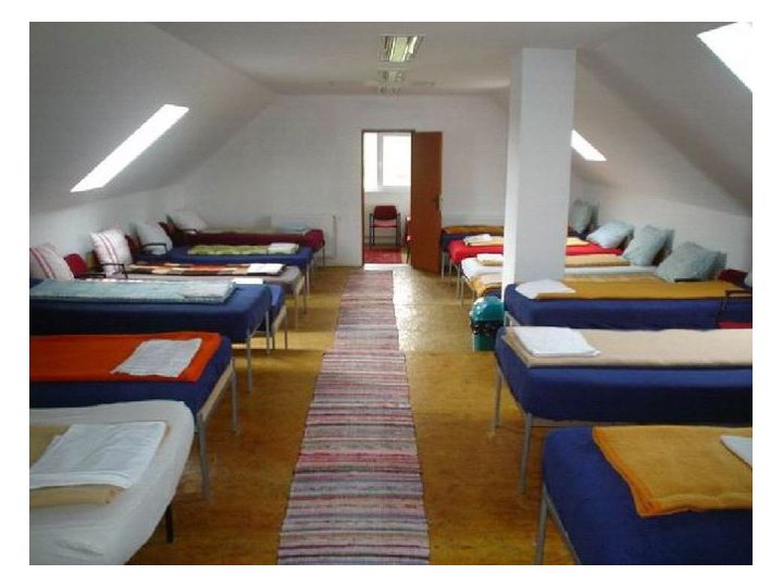 Hostel Casa Kereki, Cornesti - imaginea 