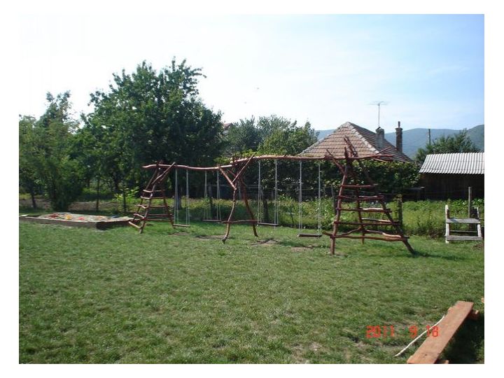 Hostel Casa Kereki, Cornesti - imaginea 