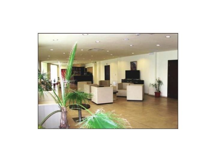 Hotel Grand Master, Dej - imaginea 