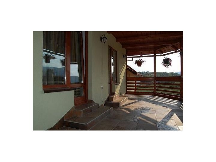 Pensiunea Casa Moteasca, Cornesti - imaginea 