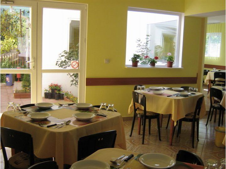 Vila 99, Costinesti - imaginea 