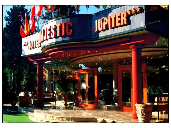 Hotel Majestic, Jupiter - imaginea 