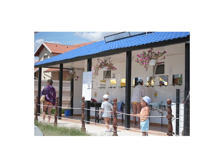 Campingul 2 Mai, 2 Mai - imaginea 