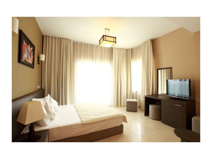 Hotel By Tony, Mamaia - imaginea 