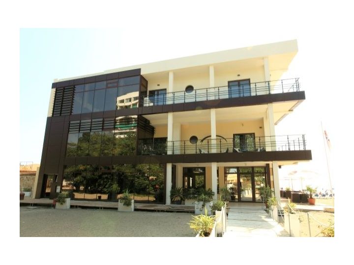 Hotel By Tony, Mamaia - imaginea 