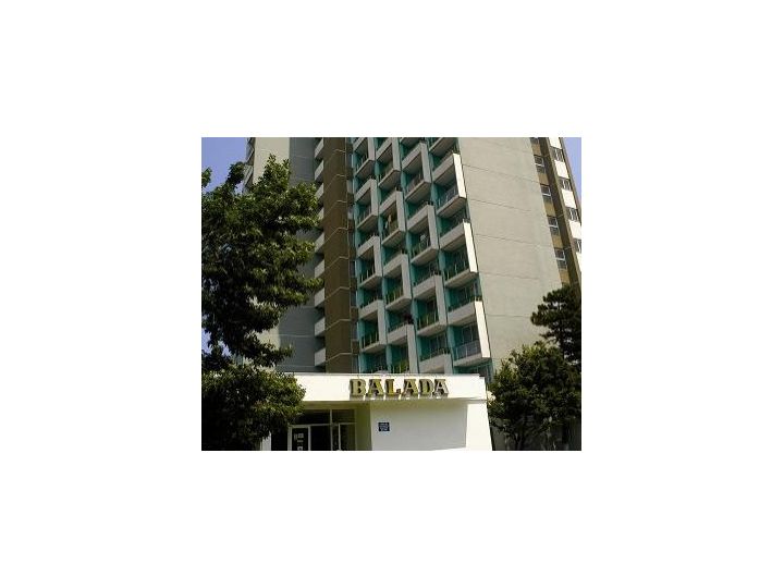 Hotel Balada, Saturn - imaginea 