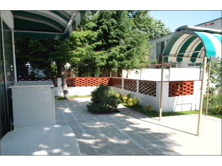 Bungalow Paflora, Saturn - imaginea
