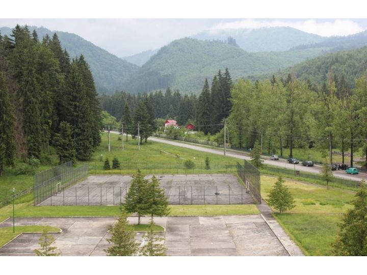Hotel Bradul, Covasna Oras - imaginea 