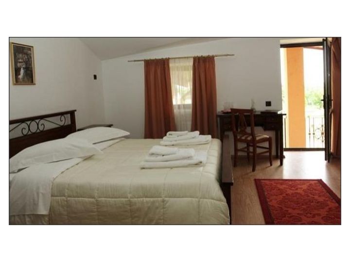 Hotel Insieme Grand Resort, Potlogi - imaginea 