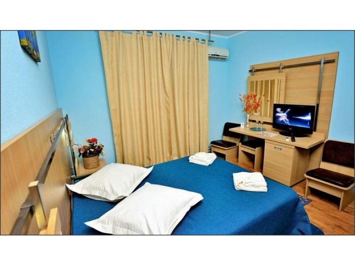 Complex turistic Stejarul, Galati - imaginea 