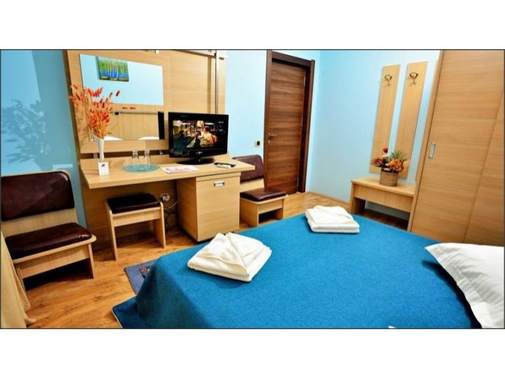 Complex turistic Stejarul, Galati - imaginea 