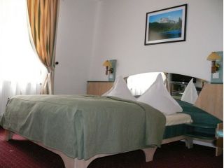 Hotel Lacu Rosu, Lacu Rosu - 4