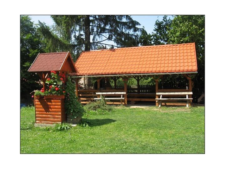 Camere de inchiriat Casa Moldovan, Izvoru Muresului - imaginea 