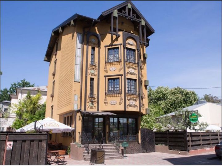 Pensiunea Lavric, Iasi oras - imaginea 